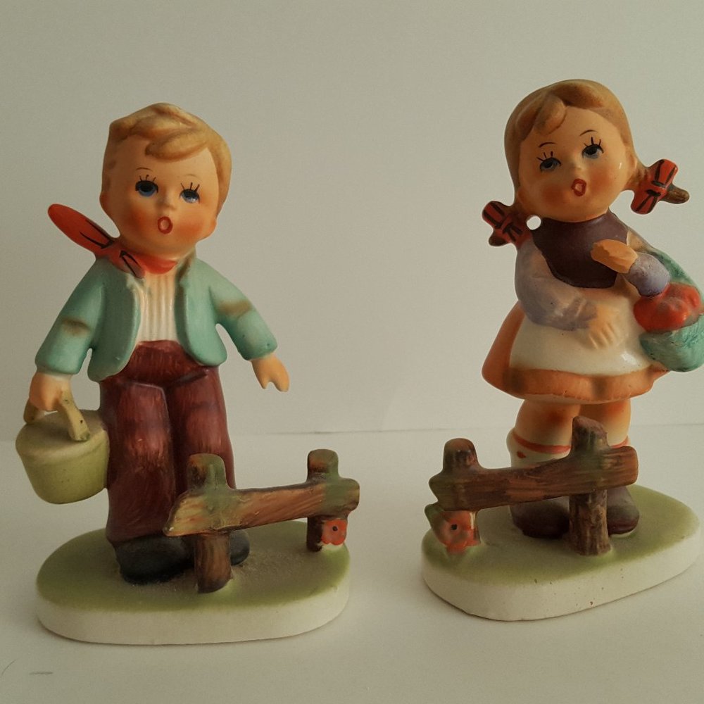 Collectible Figurines Boy with Basket & Girl with Basket Unknown - Picture 3 of 12